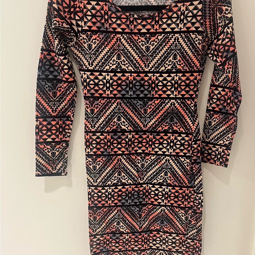 Charlotte Russe Crew Neck Patterned Dress Size Small
